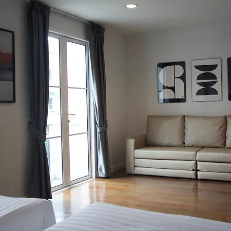 Entire Townhome 3Br3B, Pool, Sukhumvit-Emsphere