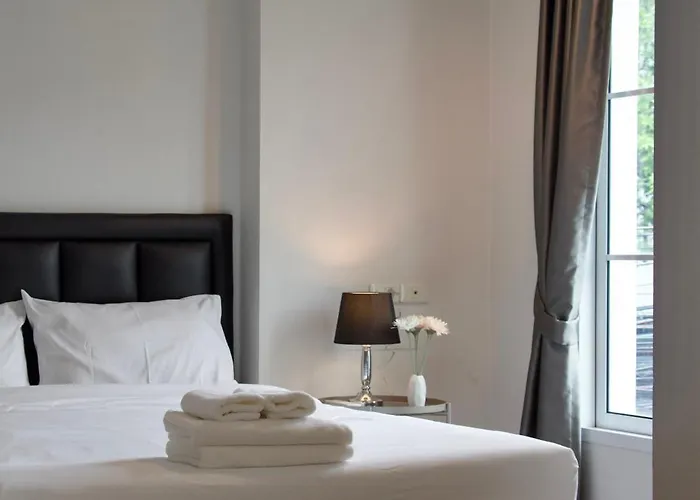 Entire Townhome 3br3b, Pool, Sukhumvit-emsphere Appartamento Bangkok