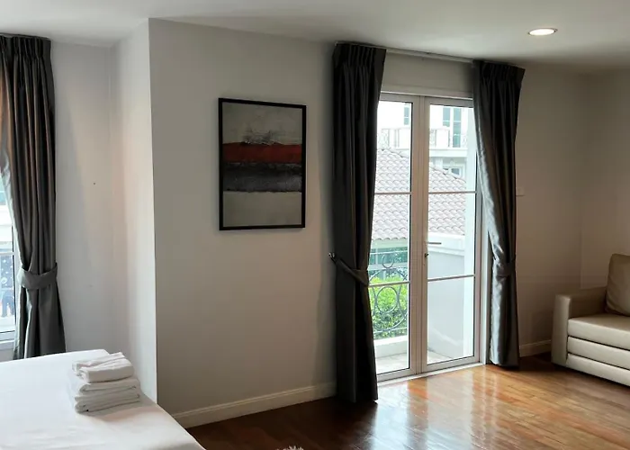 Appartamento Entire Townhome 3br3b, Pool, Sukhumvit-emsphere Bangkok