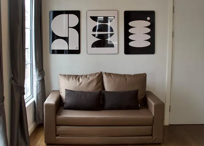 Entire Townhome 3br3b, Pool, Sukhumvit-emsphere *